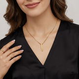 Necklace with a pillar and a love note