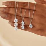 Personalized paw-shaped necklace with name