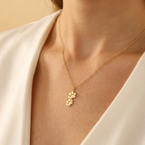 Personalized paw-shaped necklace with name