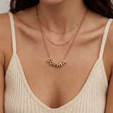 Bubble-style necklace with a personalized name