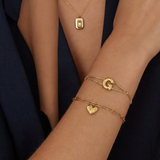 Bubble-style bracelet with an initial
