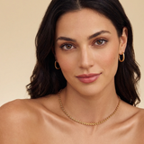 Necklace with a heart chain